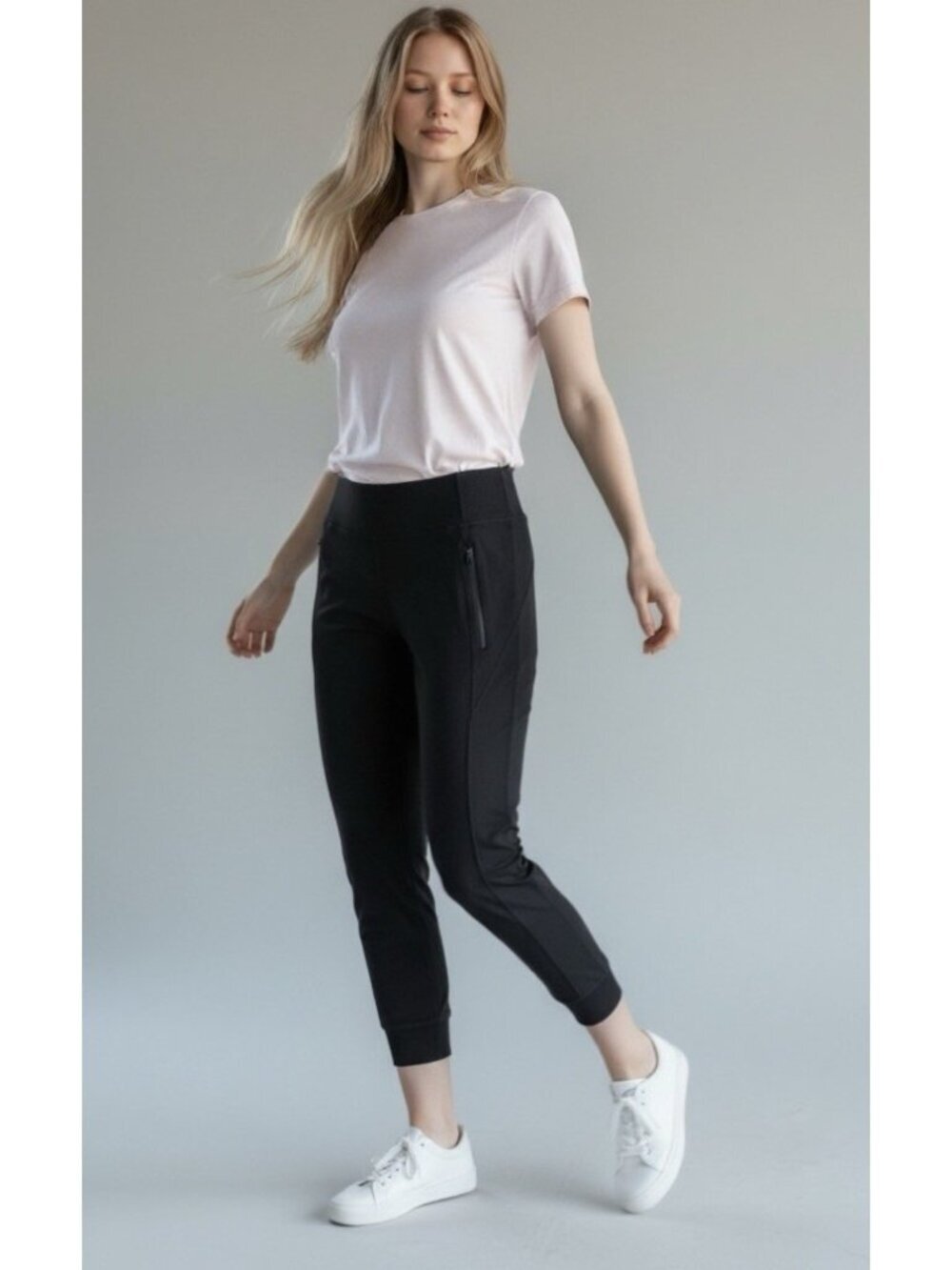 Athleta Ranier Joggers Size XS Black Zip Close Pockets